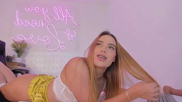 Abby-me online show from January 2025 06:16:01 PM