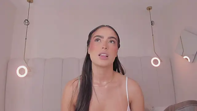 Abby-me online show from November 2025 12:17:01 PM