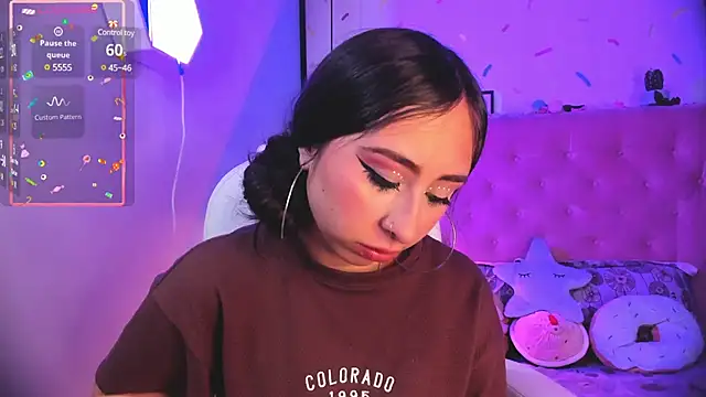 Snapshot of _cloe_martinez chatting on December 2024 09:41:02 PM cloe martinez online show from December 2024 09:41:02 PM