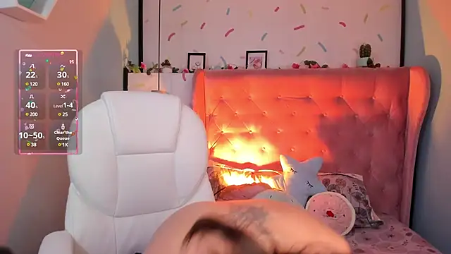 Snapshot of _cloe_martinez chatting on February 2025 12:30:01 AM cloe martinez online show from February 2025 12:30:01 AM