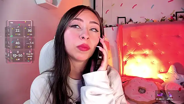 Snapshot of _cloe_martinez chatting on February 2025 08:27:02 PM cloe martinez online show from February 2025 08:27:02 PM