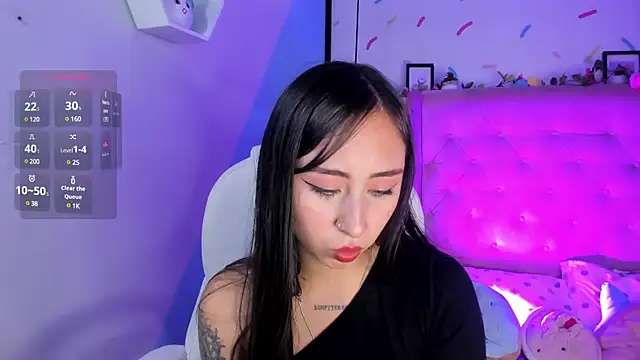 Snapshot of _cloe_martinez chatting on February 2025 09:13:02 PM cloe martinez online show from February 2025 09:13:02 PM