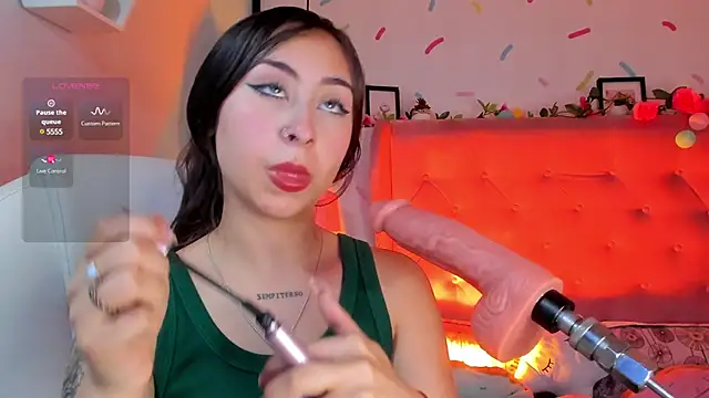 Snapshot of _cloe_martinez chatting on March 2025 09:26:02 PM cloe martinez online show from March 2025 09:26:02 PM