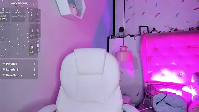 Snapshot of _cloe_martinez chatting on March 2025 12:06:02 AM cloe martinez online show from March 2025 12:06:02 AM