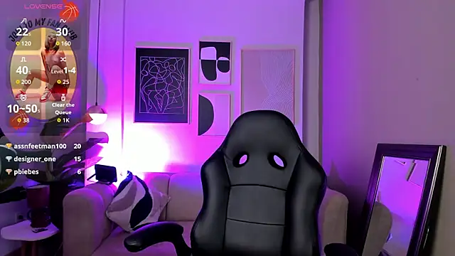 Snapshot of _cloe_martinez chatting on September 2025 10:22:01 PM cloe martinez online show from September 2025 10:22:01 PM