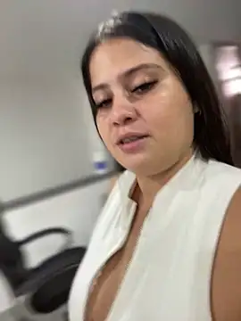 Natalia Cleark09 online show from February 2025 07:43:02 PM