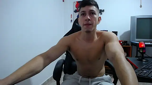 Snapshot of Iam_yourbabyprincess_XD chatting on September 2025 04:50:01 AM Iam yourbabyprincess XD online show from September 2025 04:50:01 AM