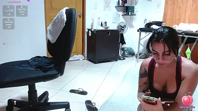 Tiffany prettygirl online show from February 2025 03:12:02 AM