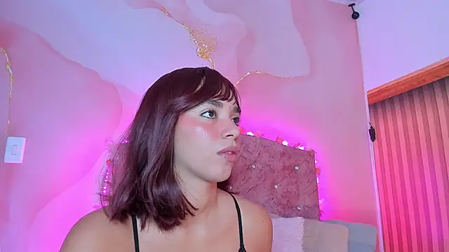 Khassia f32 online show from March 2025 10:52:01 AM