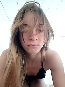 Snapshot of Cristina02 chatting on April 2026 09:58:01 AM Cristina02 online show from April 2026 09:58:01 AM