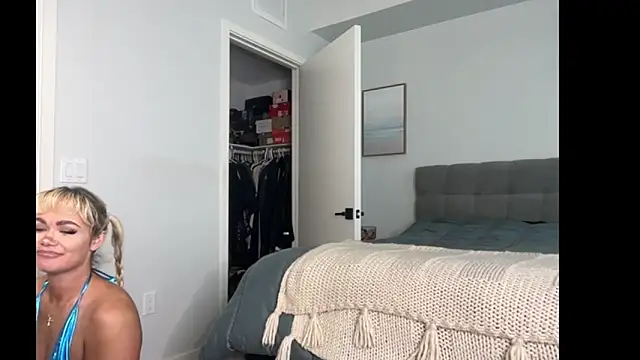 ElenaErickson online show from March 2026 07:51:02 PM