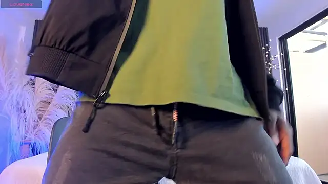 JacksonMuller  online show from February 2026 01:17:01 PM