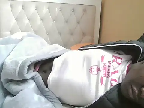 just nala online show from April 2026 06:09:01 AM