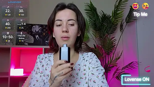 SweetieKendl online show from March 2026 10:25:02 PM