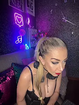 EvelinaGrey online show from January 2025 04:23:01 AM