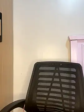 hot daily online show from September 2025 12:49:02 PM