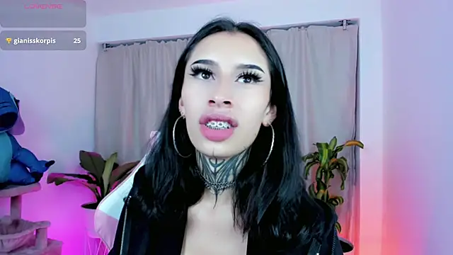 kali ka  online show from February 2025 11:52:01 PM