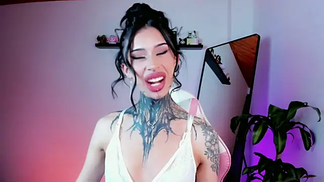 kali ka  online show from April 2026 08:39:01 PM