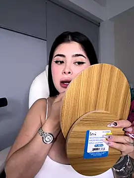 misslollipop04 online show from October 2025 02:33:01 AM