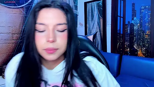 Small naughty  online show from January 2025 02:05:01 PM