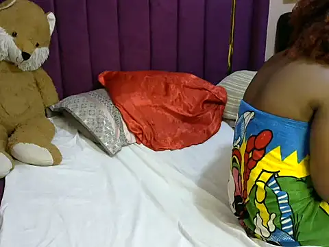 slender-qwene online show from November 2025 09:04:02 AM