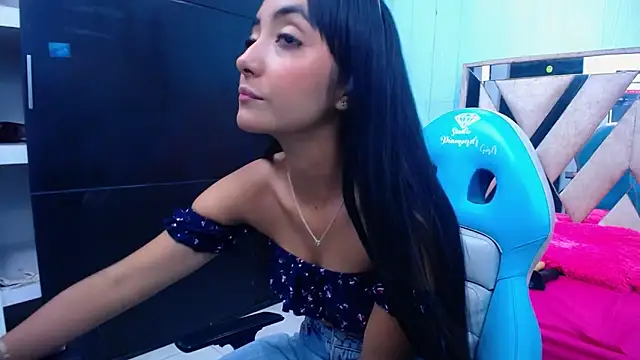 emma candy20 online show from November 2025 05:05:02 PM