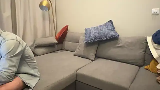 KingCal205 online show from September 2025 08:47:02 PM