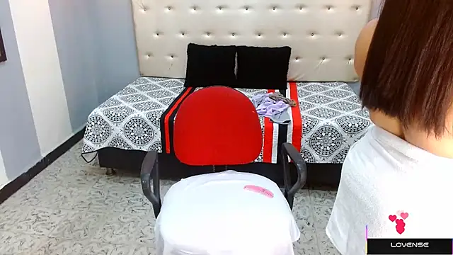 Hazel donna online show from February 2025 05:08:01 AM