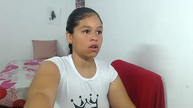 Hazel donna online show from February 2026 09:39:01 AM