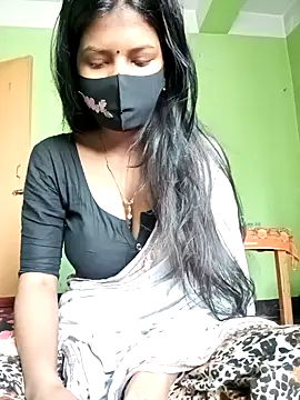 Snapshot of Anusri- chatting on February 2025 05:52:01 AM Anusri- online show from February 2025 05:52:01 AM