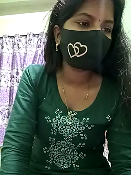Snapshot of Anusri- chatting on February 2025 03:59:01 PM Anusri- online show from February 2025 03:59:01 PM