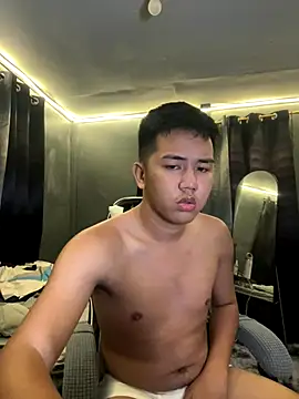 xgregor07 online show from October 2025 02:14:01 PM