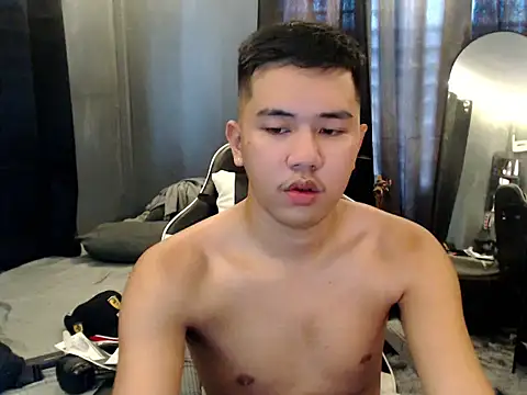 xgregor07 online show from November 2025 05:51:02 AM