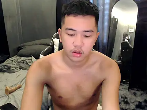 xgregor07 online show from November 2025 04:55:01 AM