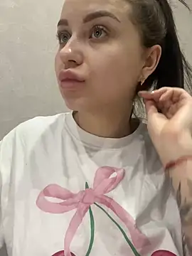 ellie ssexy online show from January 2025 05:00:01 AM