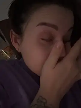 ellie ssexy online show from February 2026 05:17:01 AM