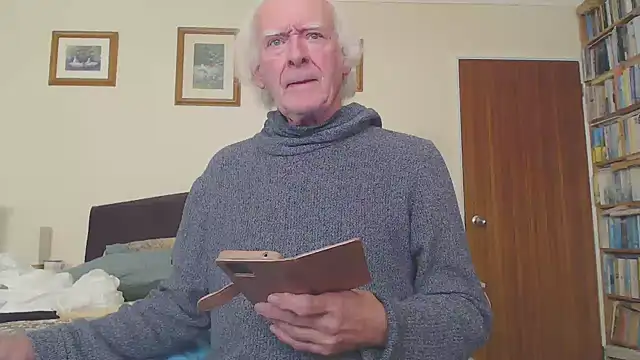 Snapshot of WaverlyKernow chatting on January 2025 12:57:02 PM WaverlyKernow online show from January 2025 12:57:02 PM