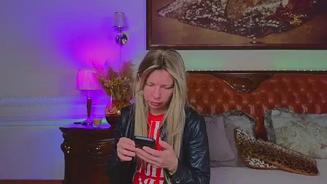 Real Tini online show from February 2026 06:07:01 AM