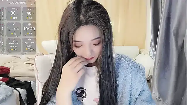 Snapshot of Ti_amo_UU chatting on January 2025 05:59:01 PM Ti amo UU online show from January 2025 05:59:01 PM