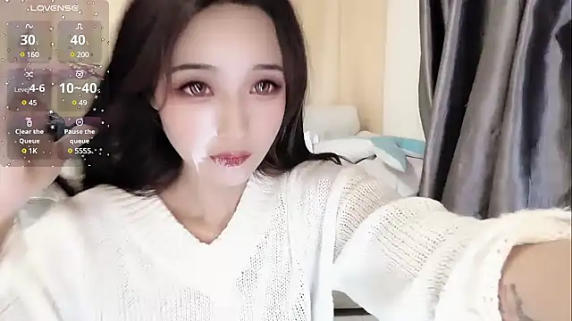 Snapshot of Ti_amo_UU chatting on January 2025 06:17:02 PM Ti amo UU online show from January 2025 06:17:02 PM