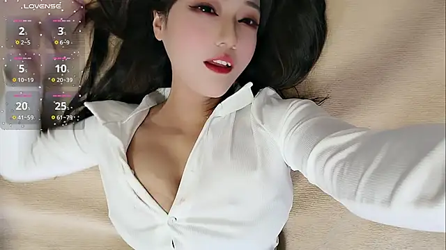 Snapshot of Ti_amo_UU chatting on October 2025 05:26:02 AM Ti amo UU online show from October 2025 05:26:02 AM