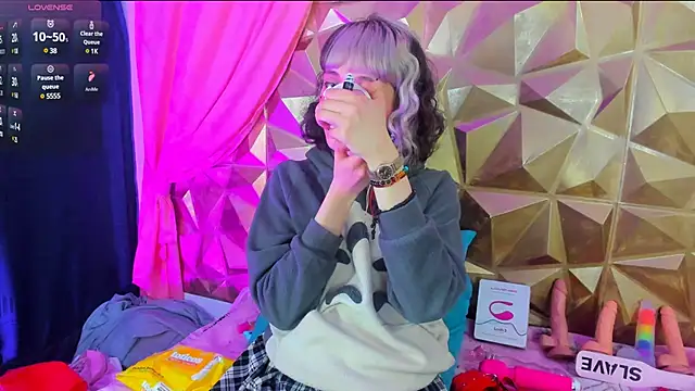 neeko princes online show from February 2025 03:20:01 PM