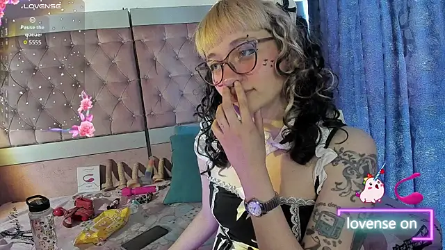 Snapshot of neeko_princes chatting on July 2026 03:03:02 PM neeko princes online show from July 2026 03:03:02 PM