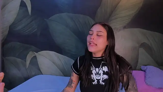 sweett dirty online show from March 2025 03:18:02 PM