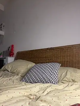 chunliklk online show from February 2026 04:00:02 PM