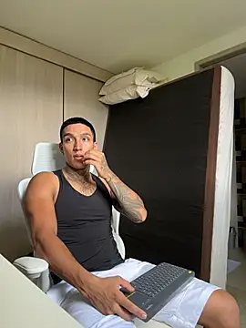 Snapshot of sendfer chatting on December 2025 07:20:02 PM sendfer online show from December 2025 07:20:02 PM