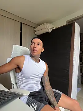 Snapshot of sendfer chatting on December 2025 08:37:02 PM sendfer online show from December 2025 08:37:02 PM