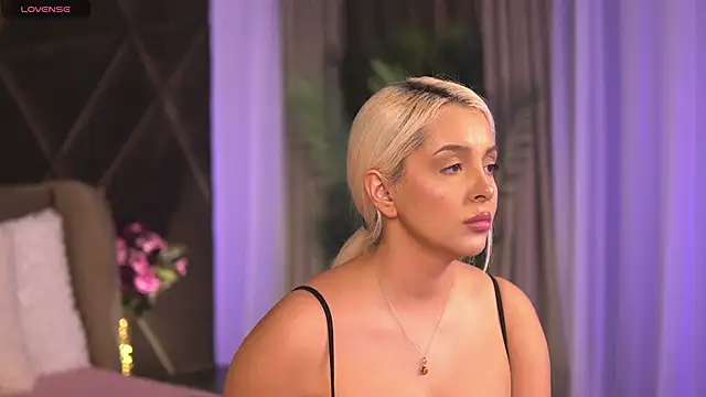 VictoriaMorrone online show from March 2025 12:12:02 PM