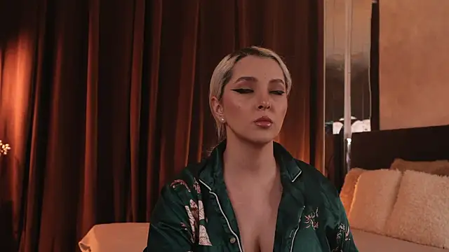 VictoriaMorrone online show from March 2026 11:32:01 PM