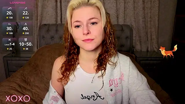 rocky foxy online show from March 2026 11:10:01 PM